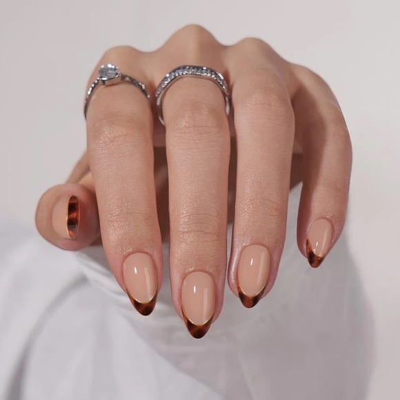 💅 Tortoise Shell Press-On Nails – Almond Shape (Short Length, Soft Gel) – NEW - Picture 3 of 4